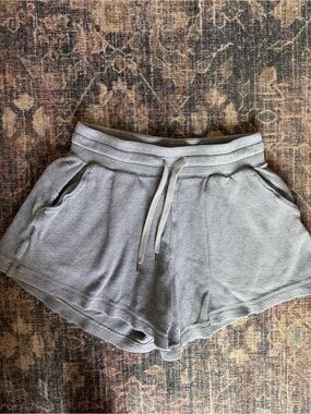 LULULEMON WAFFLE SHORT